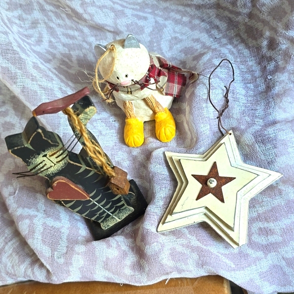 PRIMITIVE Rustic Cat Decor Fall Holiday Ornaments Lot of 3 Star - Picture 1 of 7
